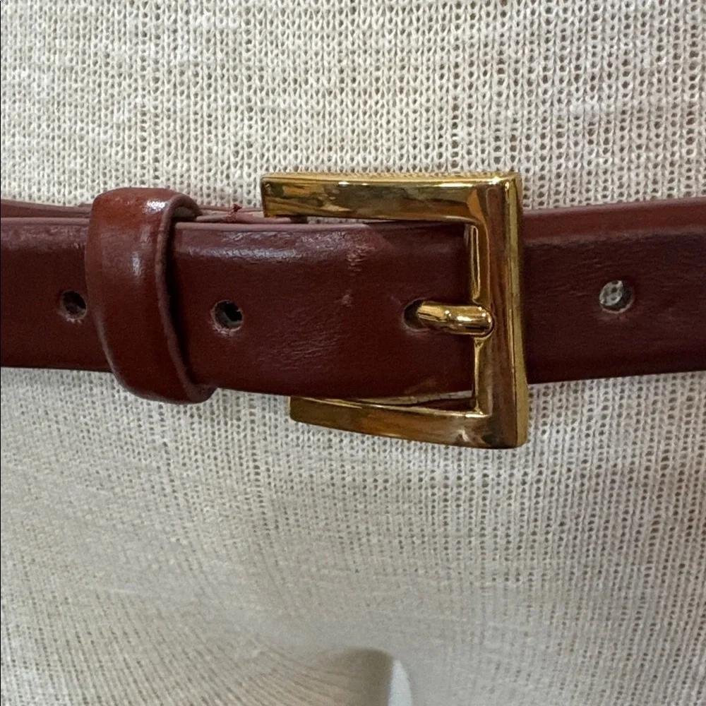 Genuine brown leather belt with gold look buckle sz L